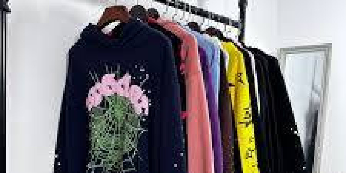 Sp5der Hoodie Outfit Ideas for a Bold and Trendy Look