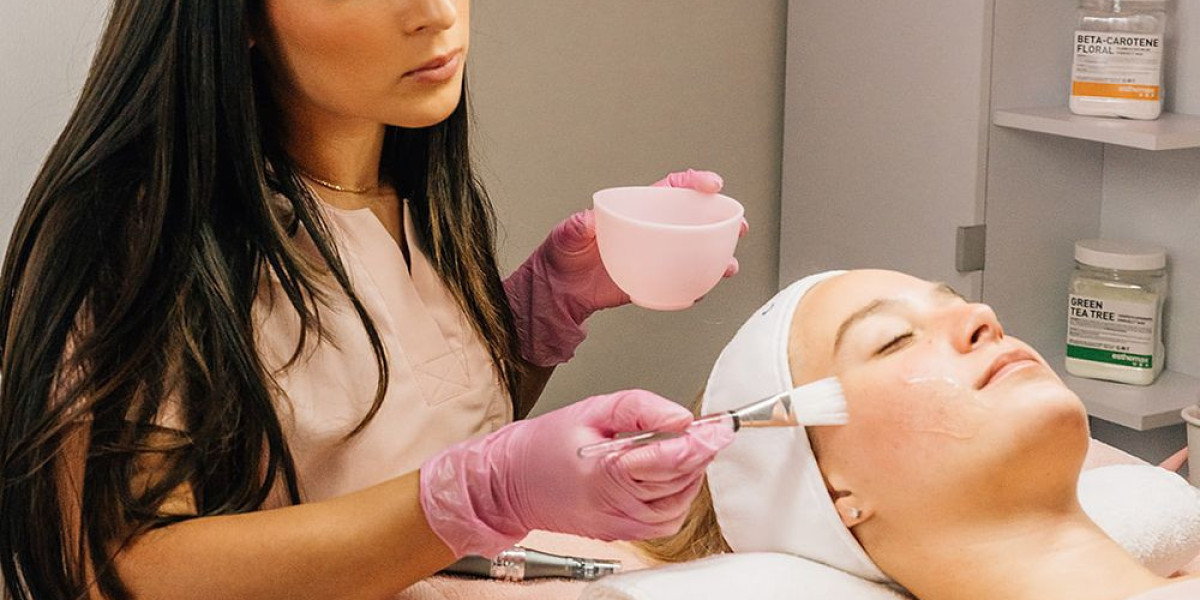 Facial Skin Care Services That Improve Skin Texture and Glow
